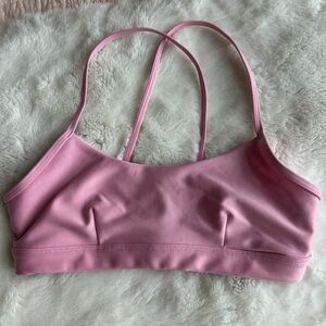 ALO Airlift Yoga Light Pink Sports Bra